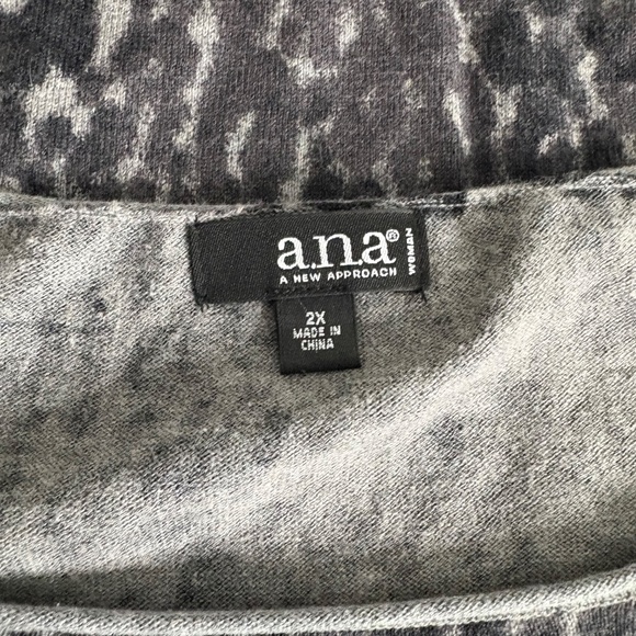 a.n.a Plus Size animal Print Sweater - Picture 7 of 11